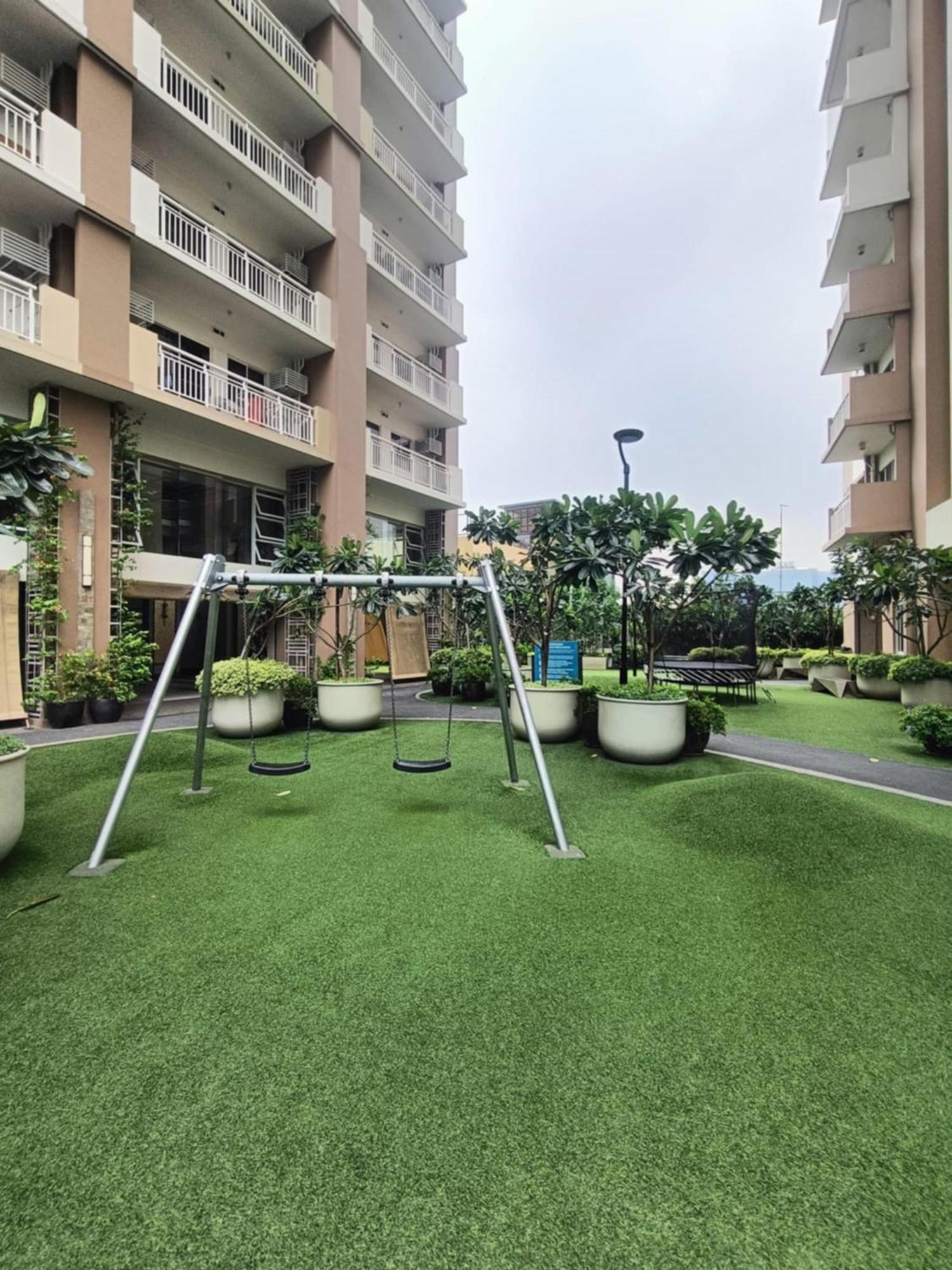 Aparthotel Infina Towers Quezon City Exterior foto